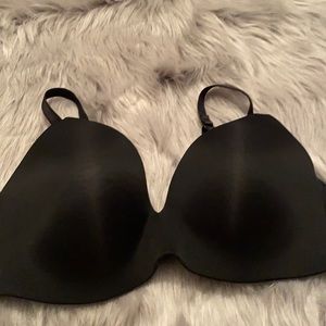Black 36D Auden Bra